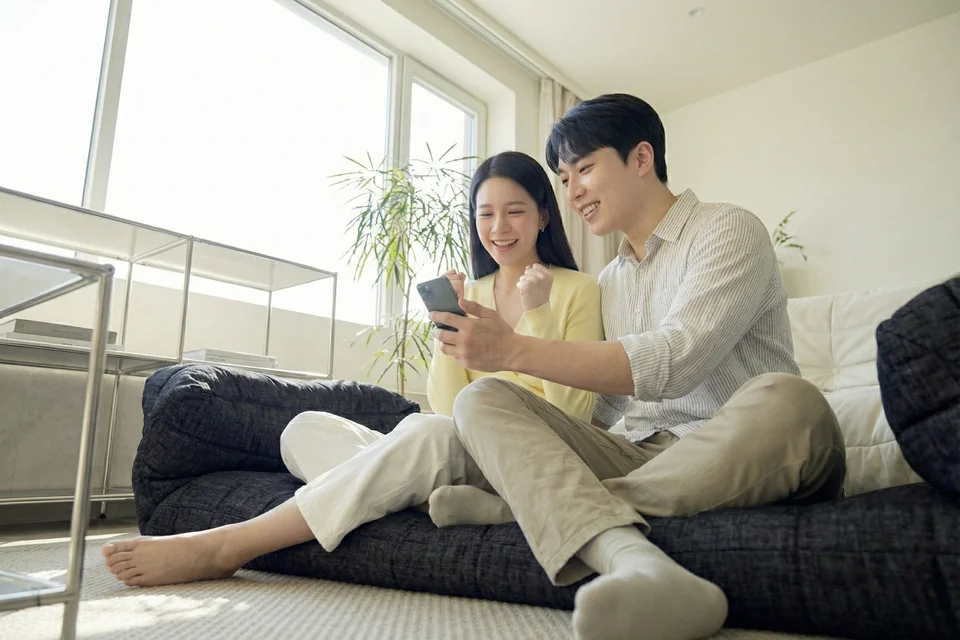 두 갈래로 나뉘는 흐름